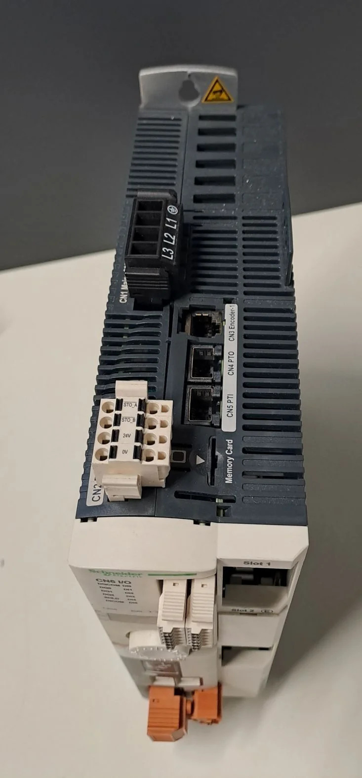 SCHNEIDER  LXM32MU60N4