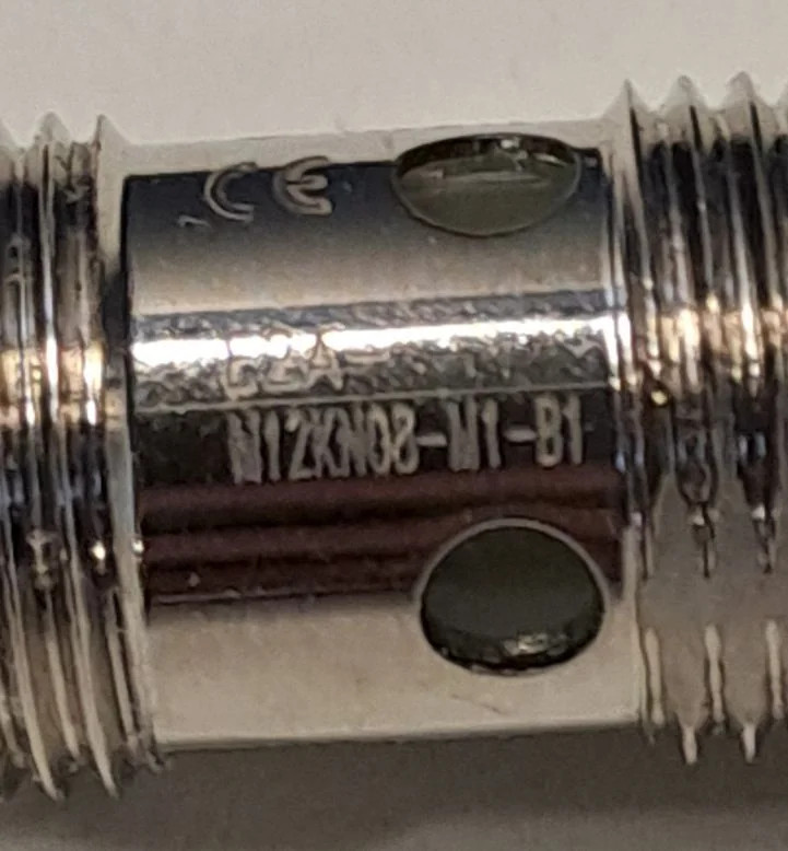 OMRON  E2A-M12KN08-M1-B1