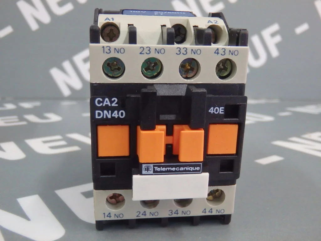 TÉLÉMÉCANIQUE  CA2DN40F7