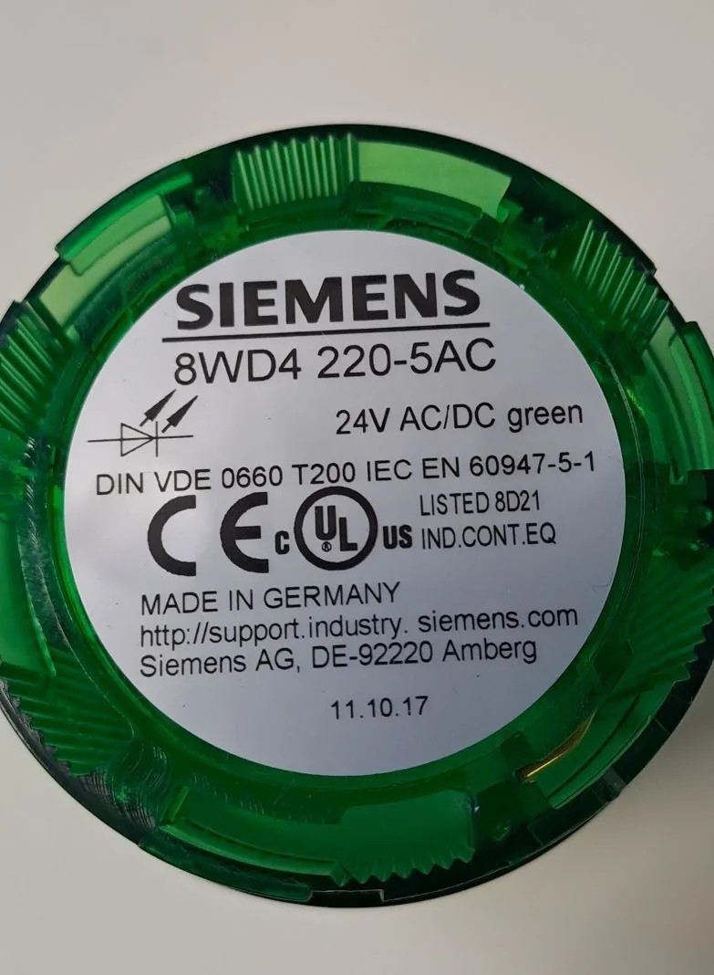 SIEMENS 8WD4220-5AC