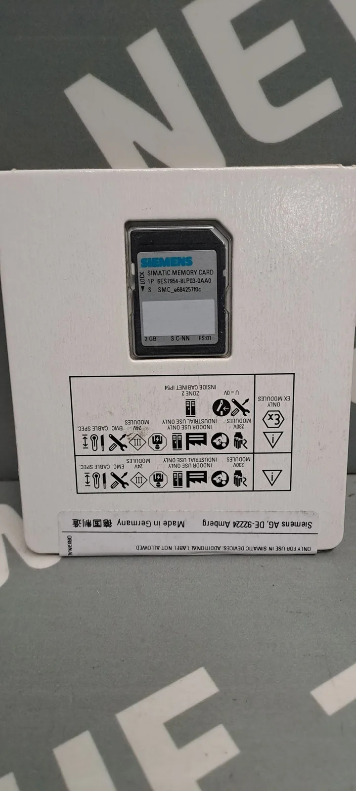 SIEMENS 6ES7954-8LP03-0AA0