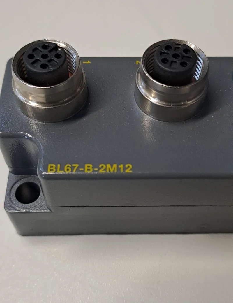 TURCK BL67-B-2M12