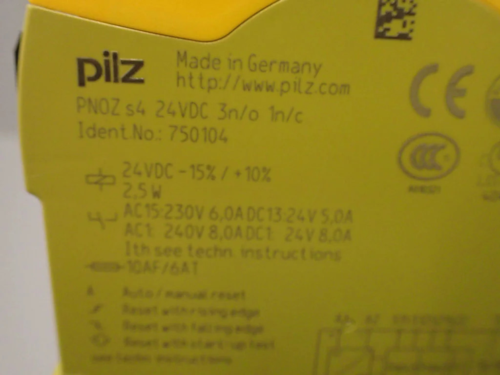 PILZ 750104
