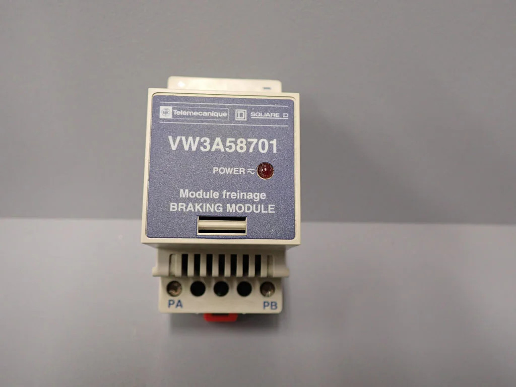 TÉLÉMÉCANIQUE  VW3A58701