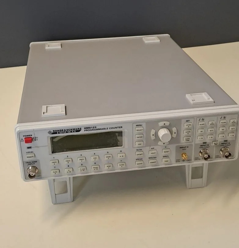 ROHDE & SCHWARZ HM8123