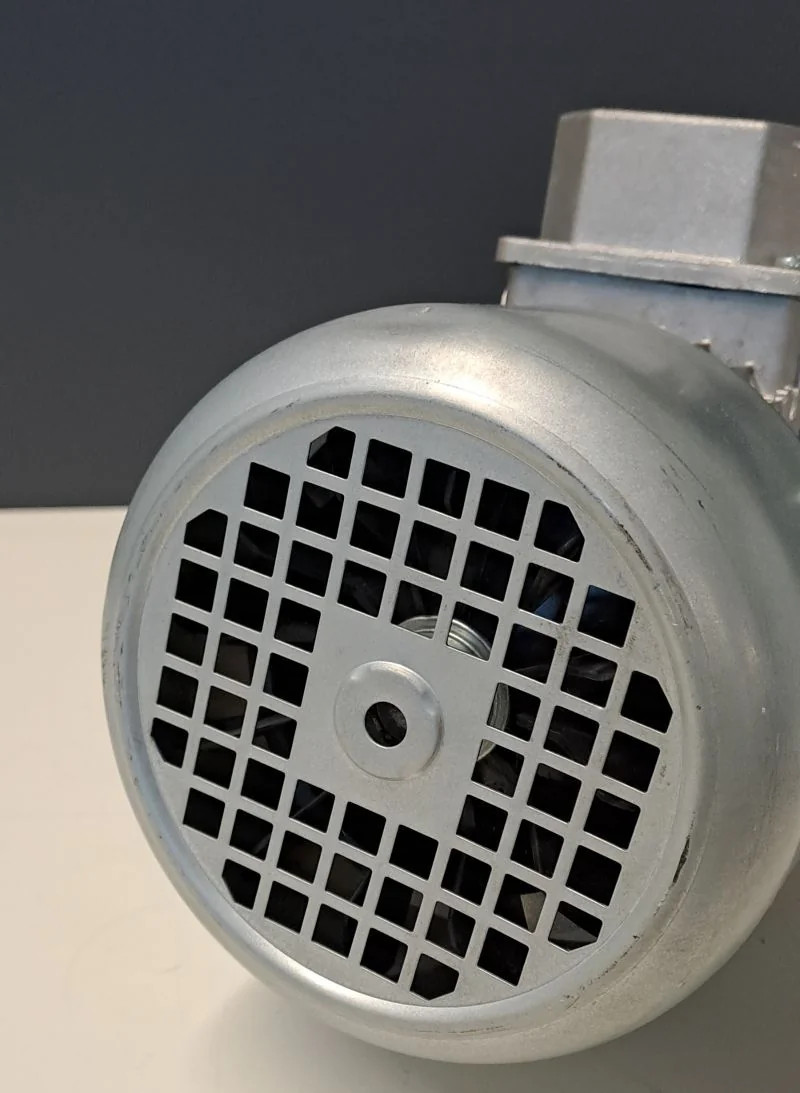 LENZE  GKR04-2MVAK071C42