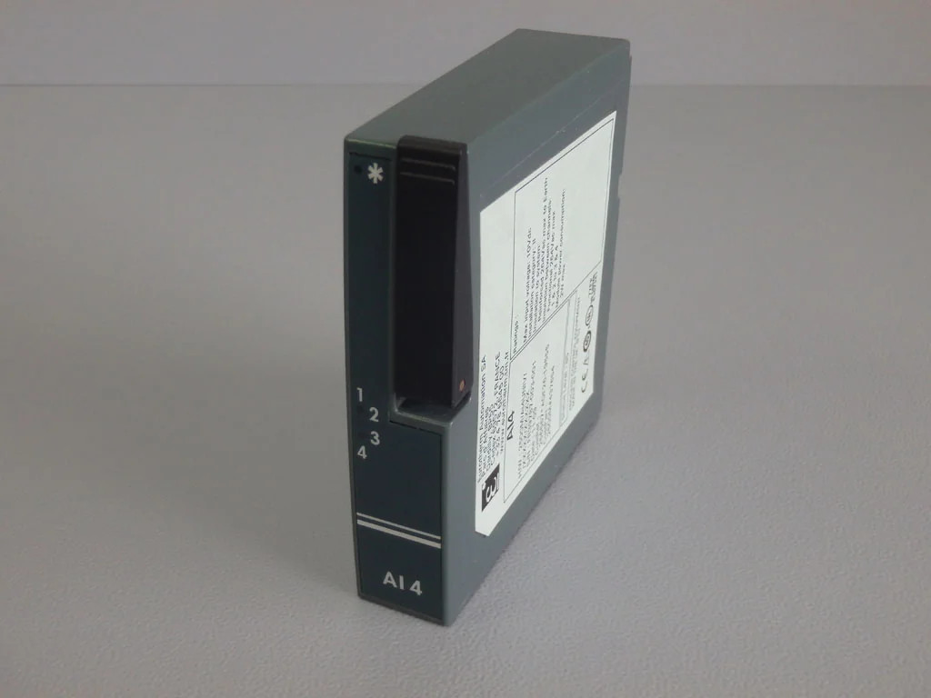 EUROTHERM 2500M/AI4UNIV