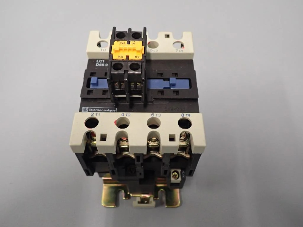 TÉLÉMÉCANIQUE  LC1D65004