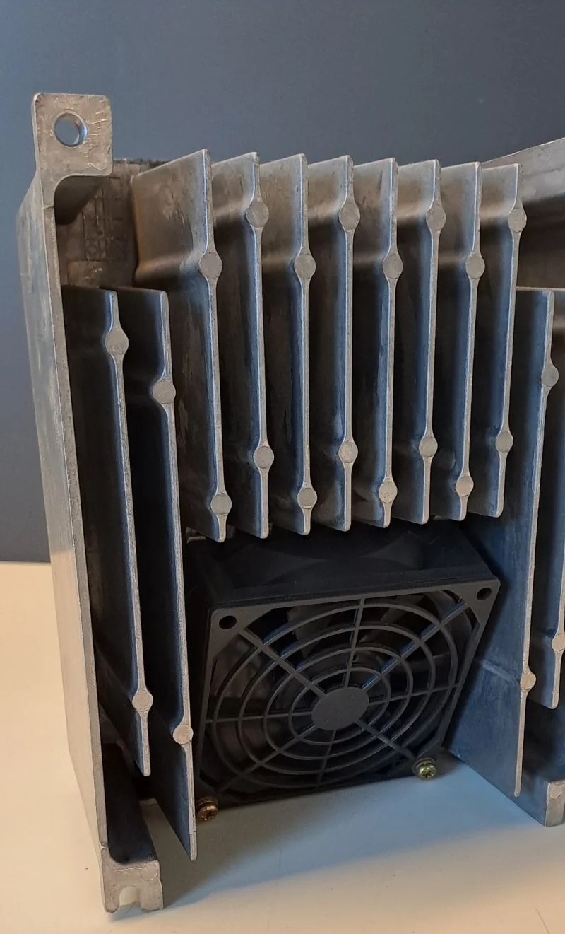 HITACHI SJ100-022NFE