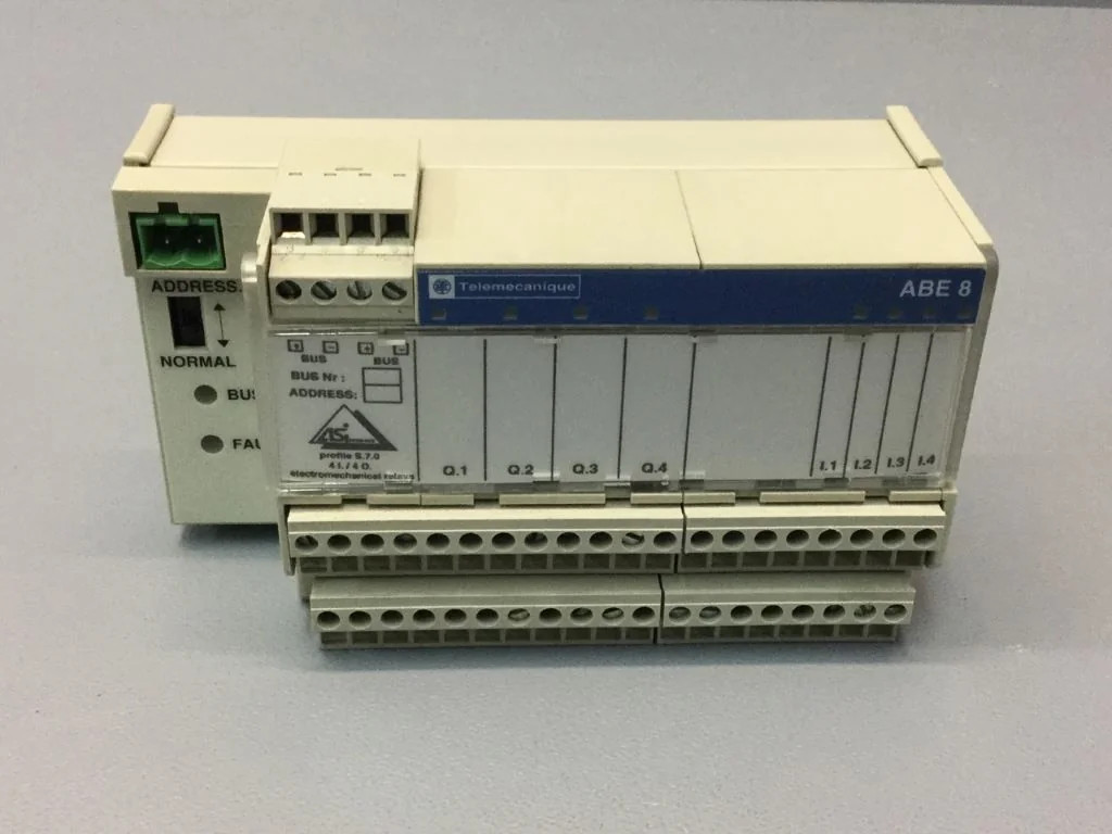 TÉLÉMÉCANIQUE  ABE8-R44SB11