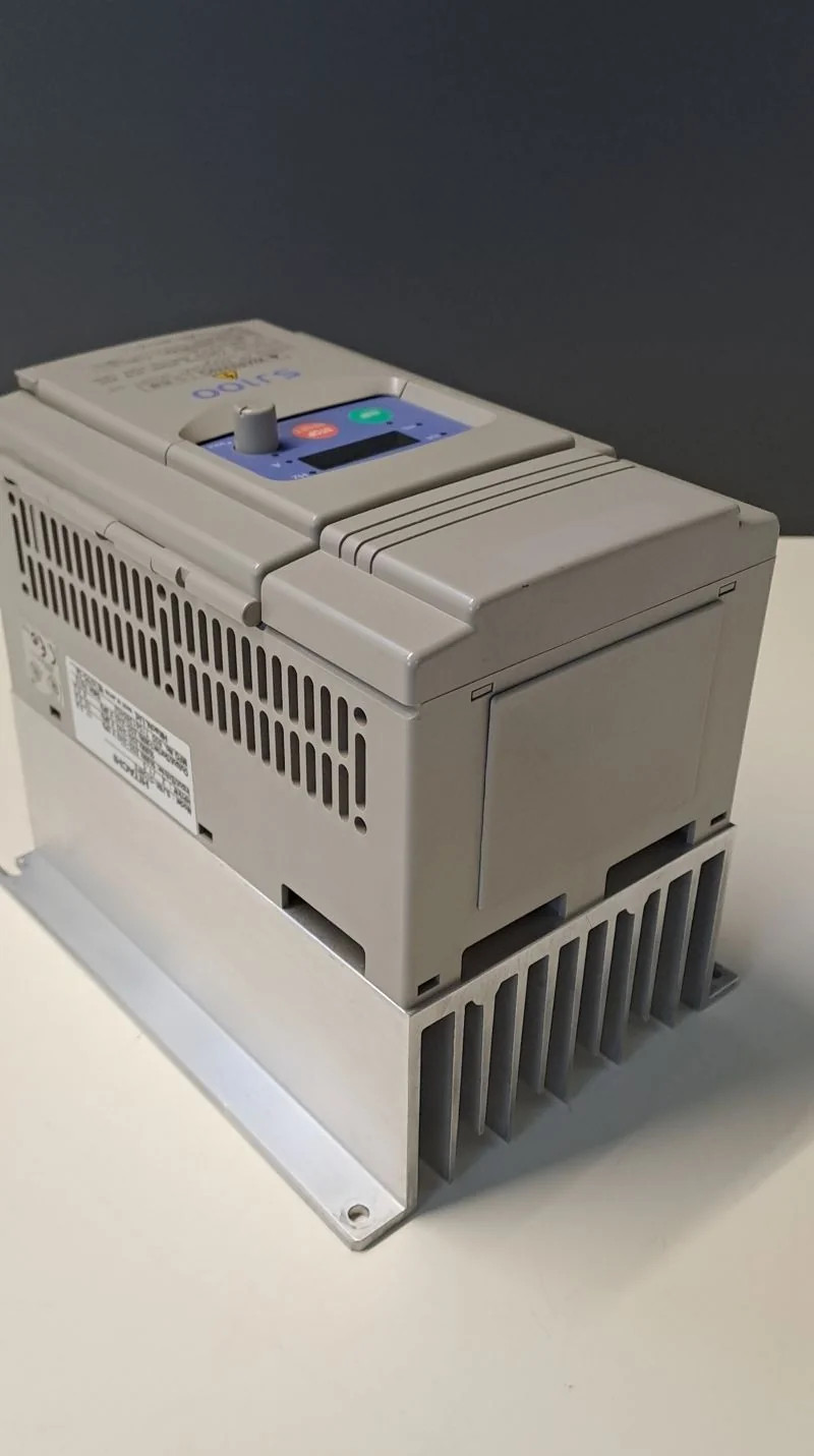 HITACHI SJ100-015NFE