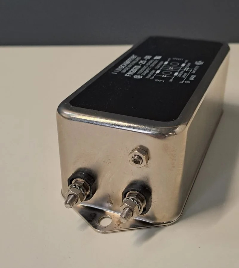 SCHAFFNER  FN2070-25-08