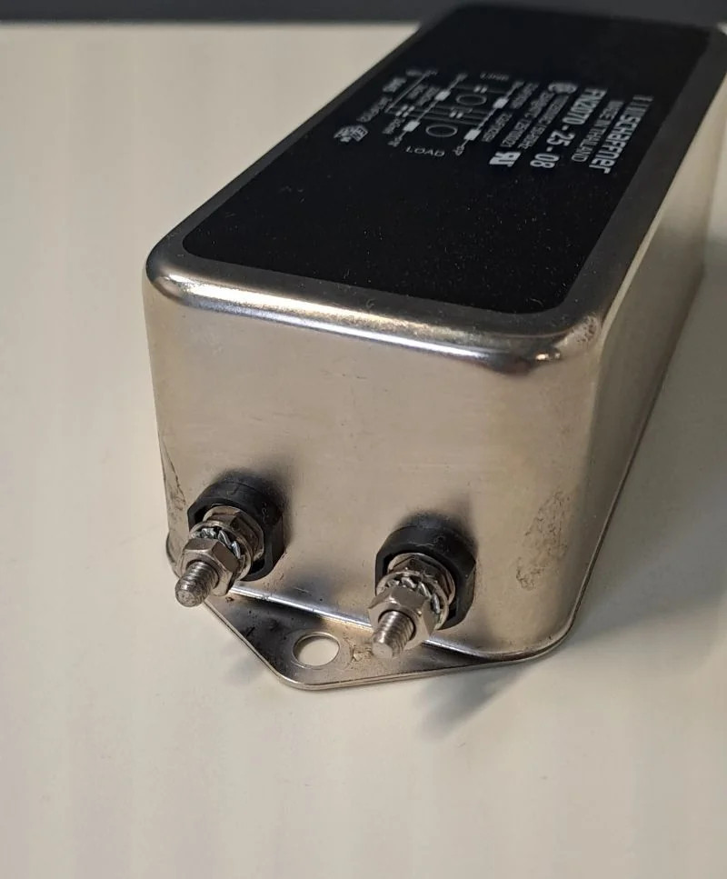 SCHAFFNER  FN2070-25-08