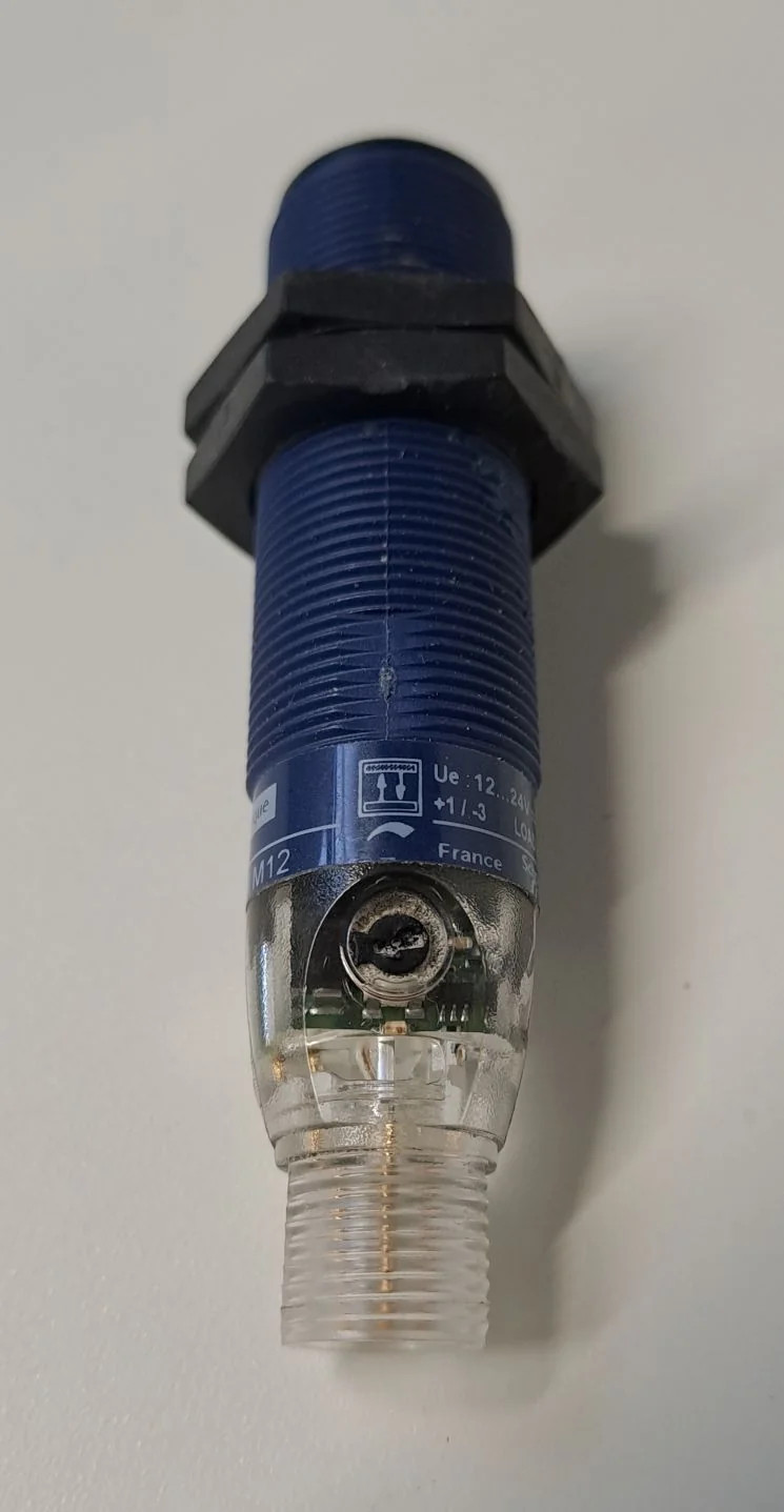 TÉLÉMÉCANIQUE  XUB5APANM12