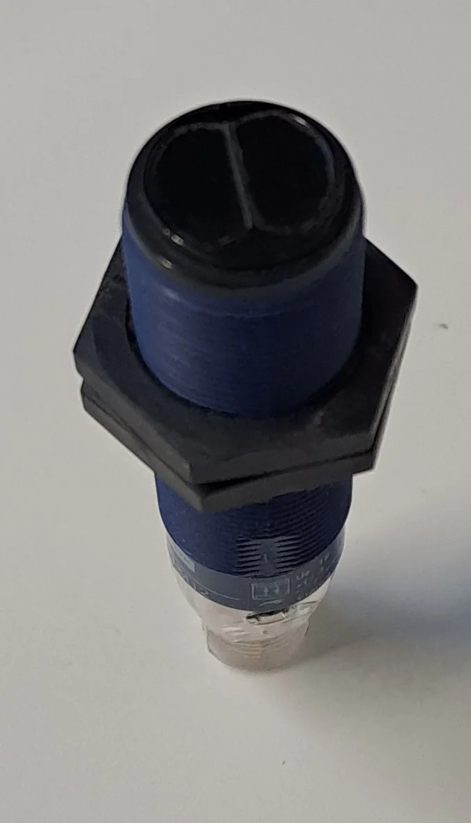 TÉLÉMÉCANIQUE  XUB5APANM12