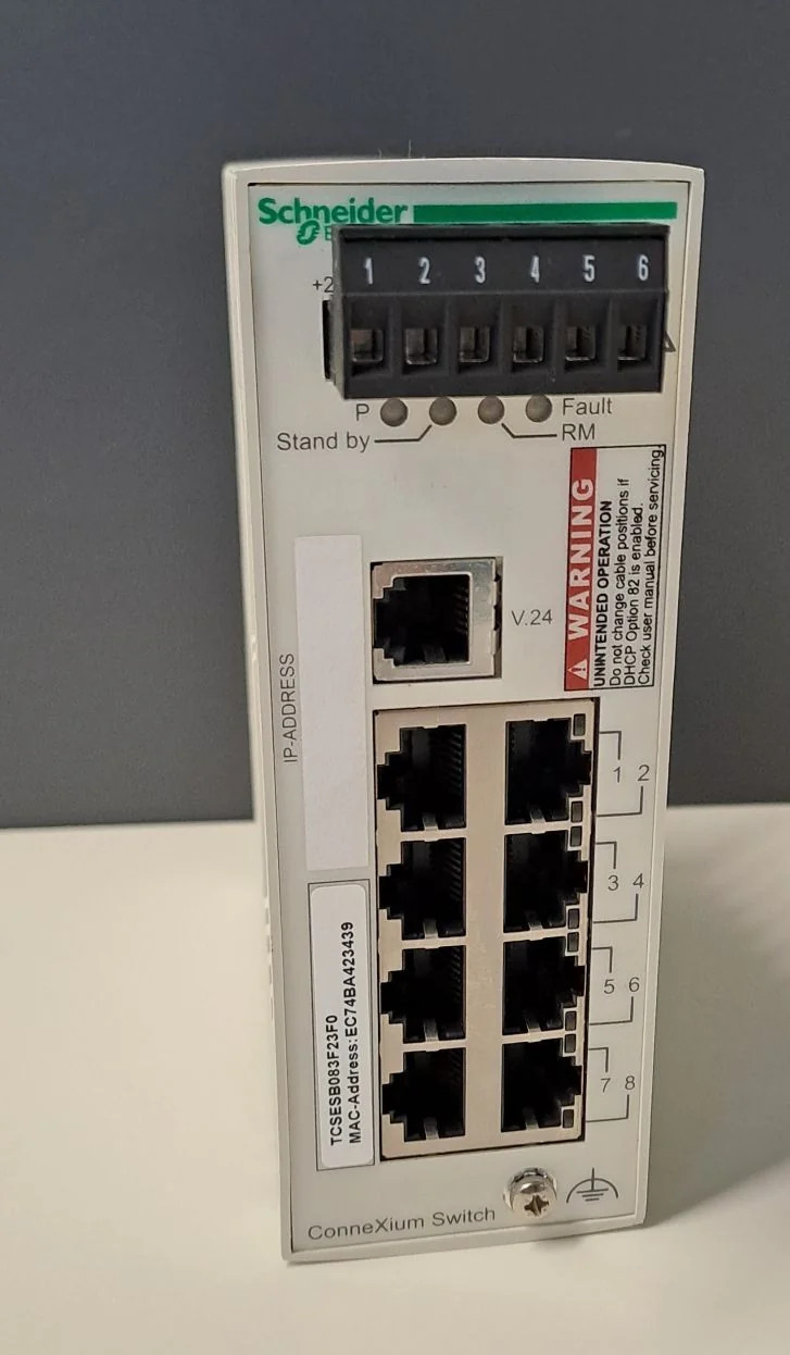 SCHNEIDER  TCSESB083F23F0