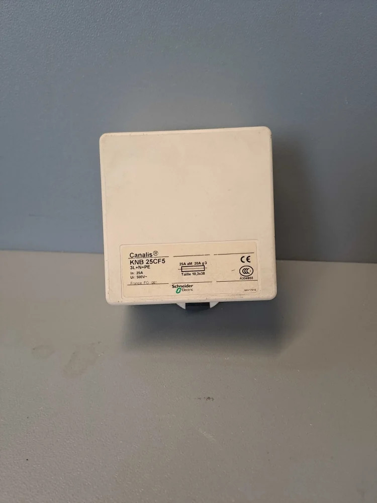 SCHNEIDER  KNB25CF5