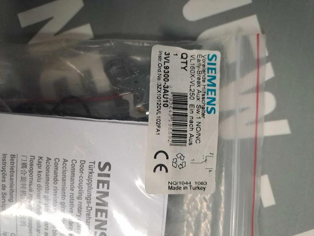 SIEMENS  3VL93003AU10