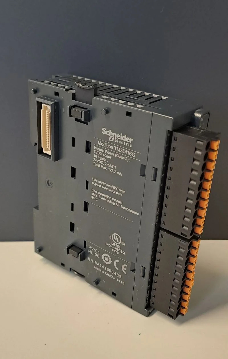 SCHNEIDER  TM3DI16G