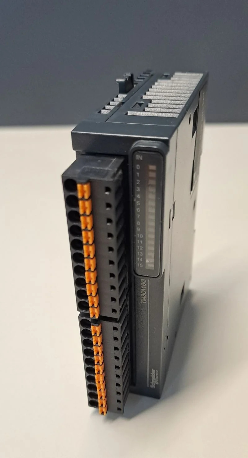 SCHNEIDER  TM3DI16G