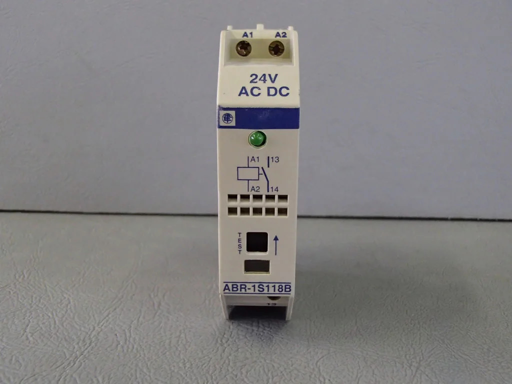 TÉLÉMÉCANIQUE  ABR-1S118B