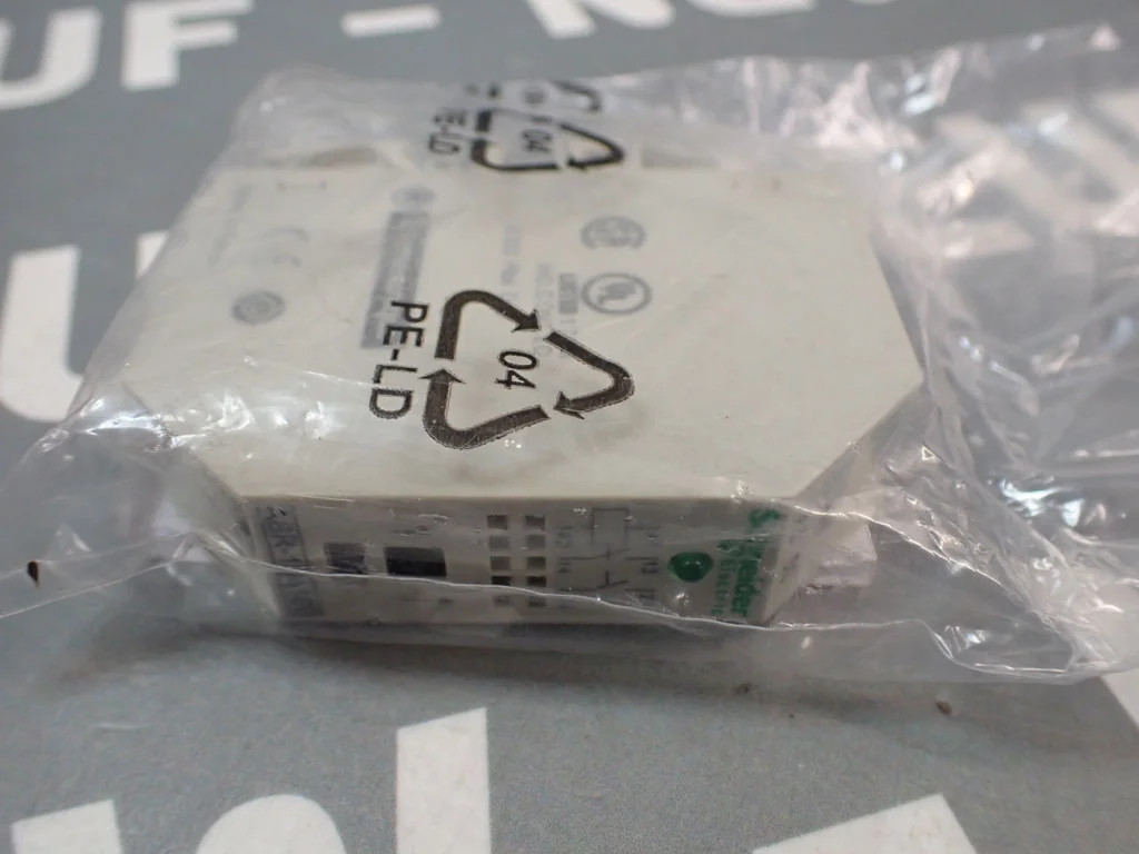 SCHNEIDER  ABR1S418B