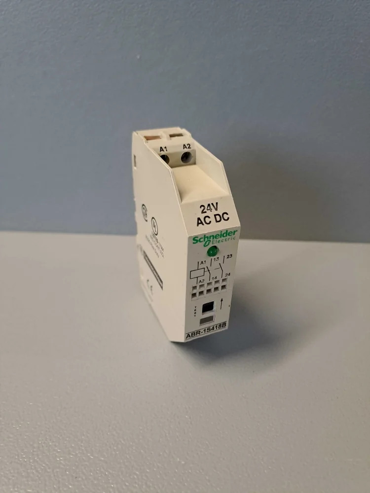 SCHNEIDER  ABR1S418B
