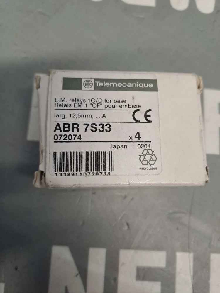 TÉLÉMÉCANIQUE  ABR7S33