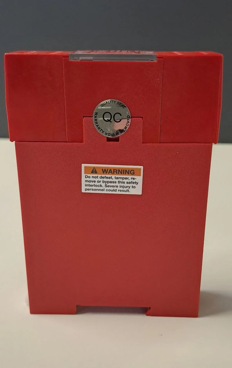 ALLEN BRADLEY  440F-C252D