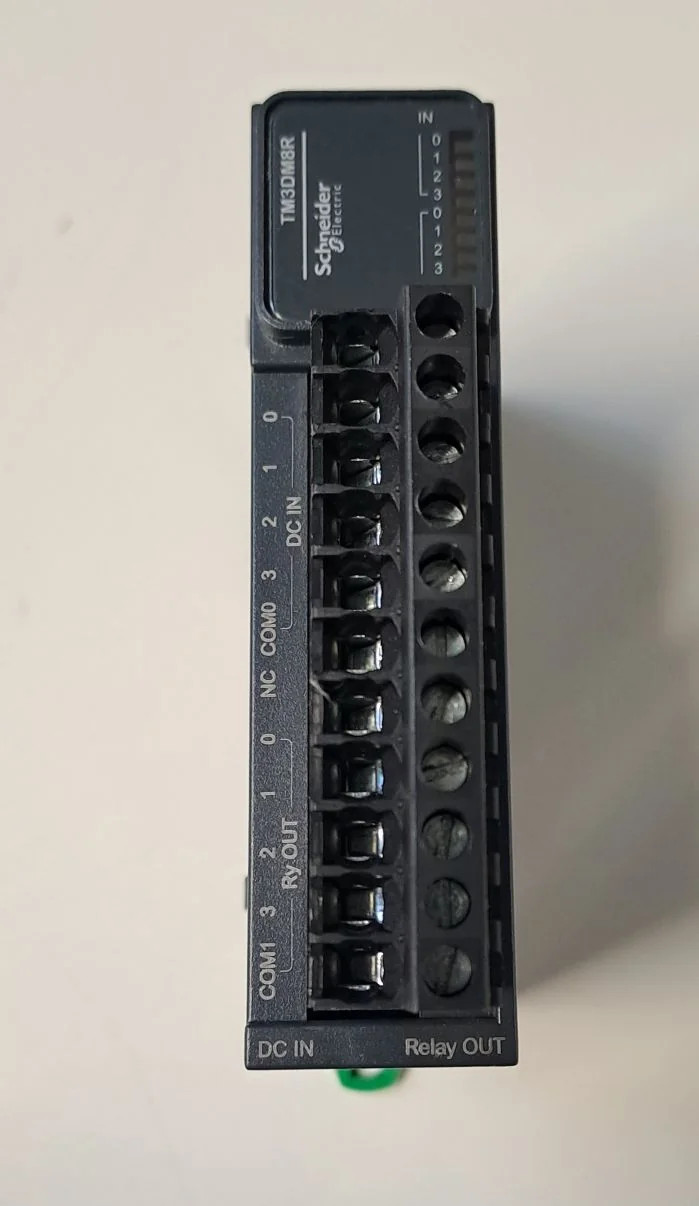 SCHNEIDER  TM3DM8R