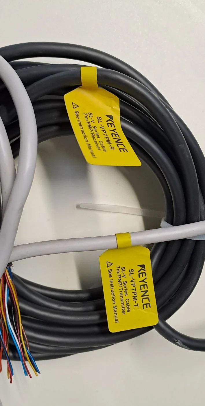 KEYENCE  SL-V103F-T + SL-V103F-R