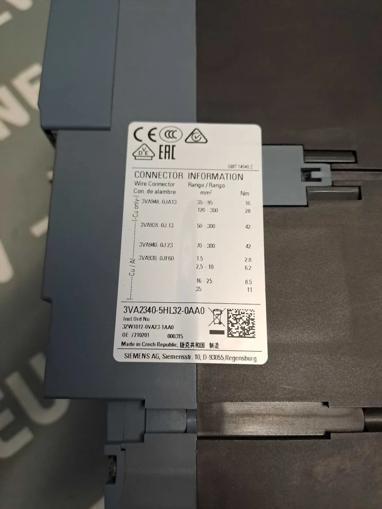 SIEMENS 3VA23405HL320AA0