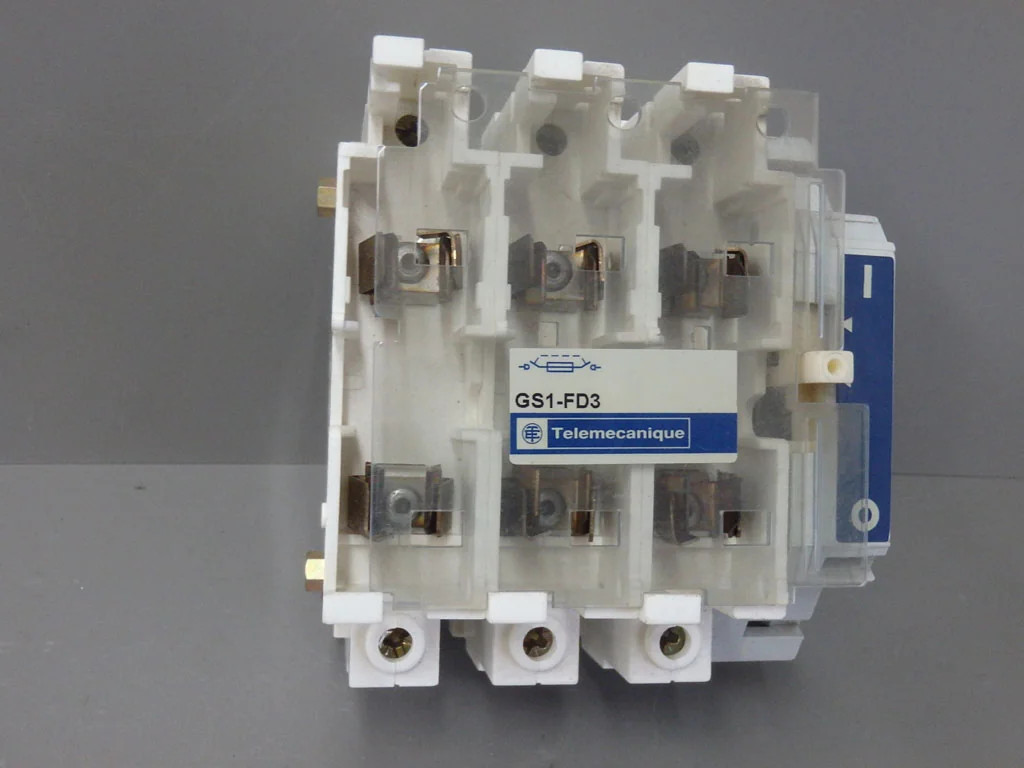 TÉLÉMÉCANIQUE  GS1-FD3