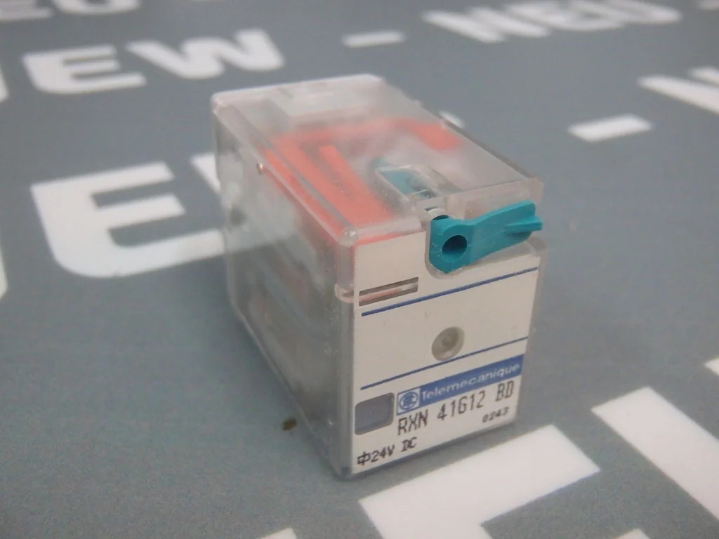 TÉLÉMÉCANIQUE  RXN41G12BD