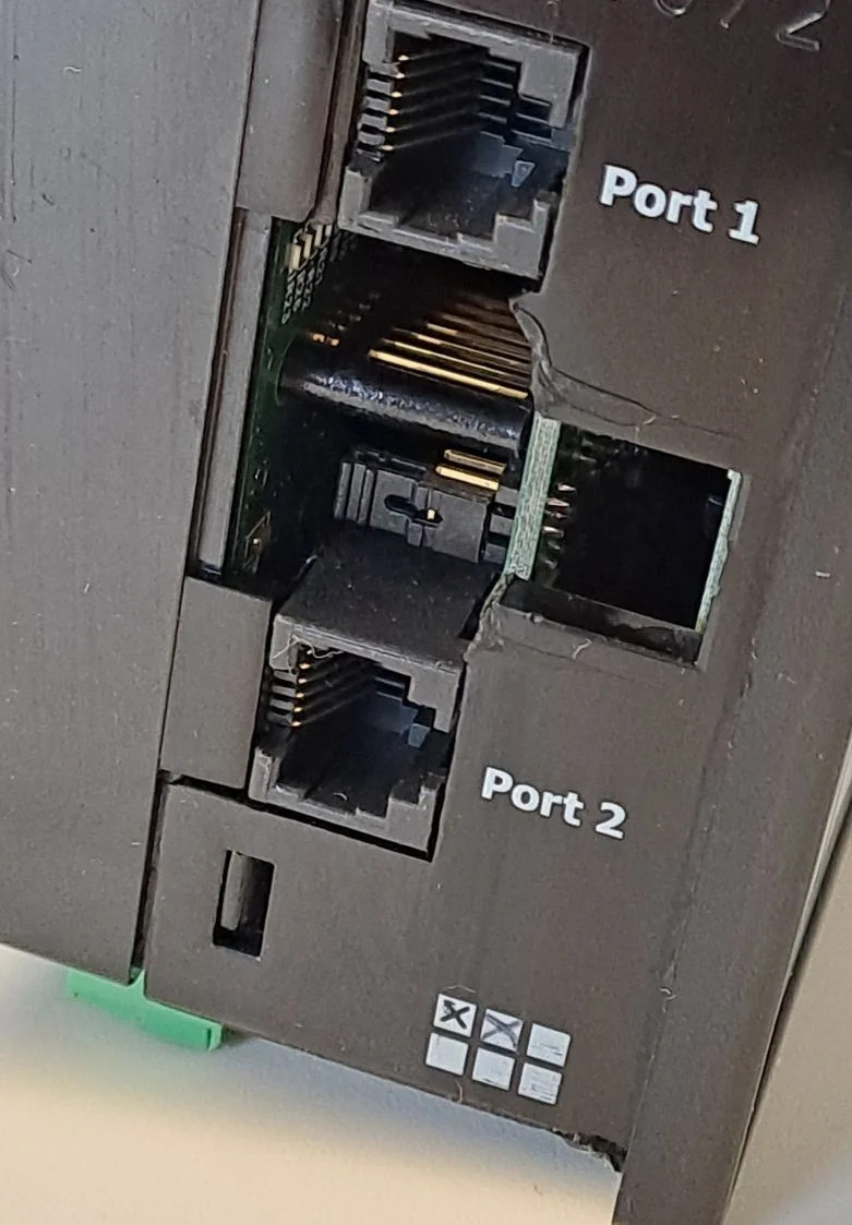 UNITRONICS V120-22-T38