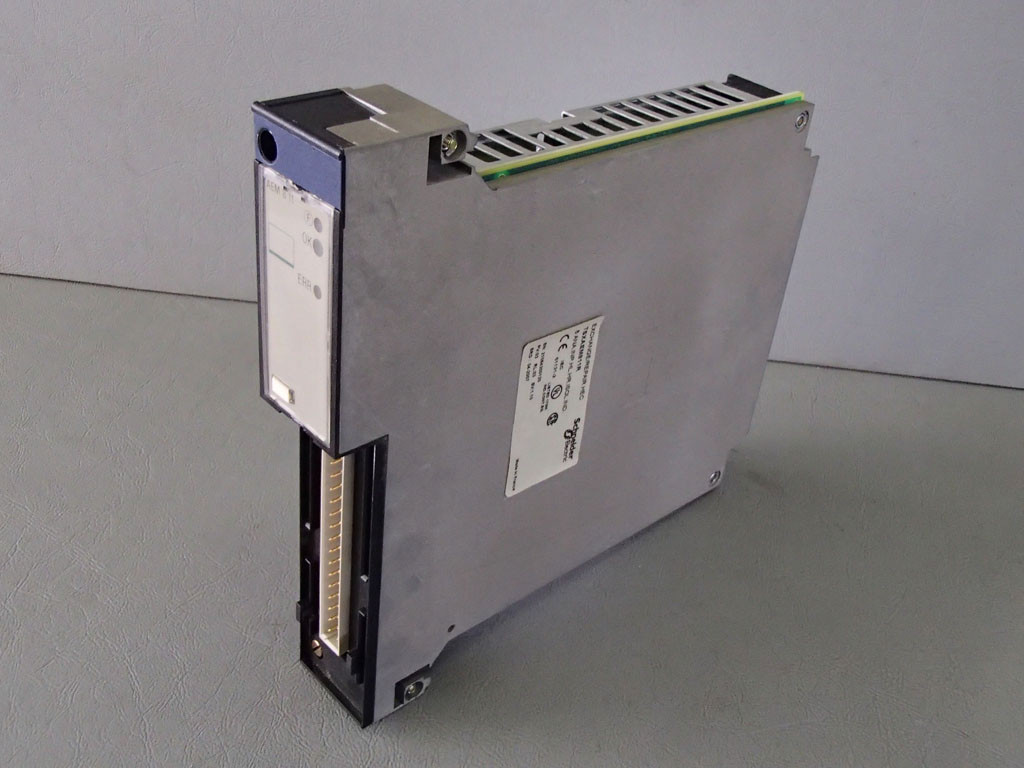 TÉLÉMÉCANIQUE   TSXAEM811 