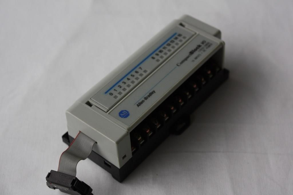 ALLEN BRADLEY 1791D-16BOX