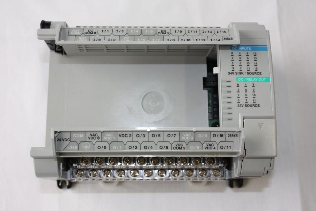 ALLEN-BRADLEY 1764-28BXB