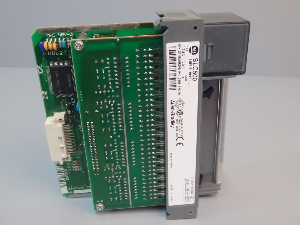 ALLEN-BRADLEY 1746-IV32