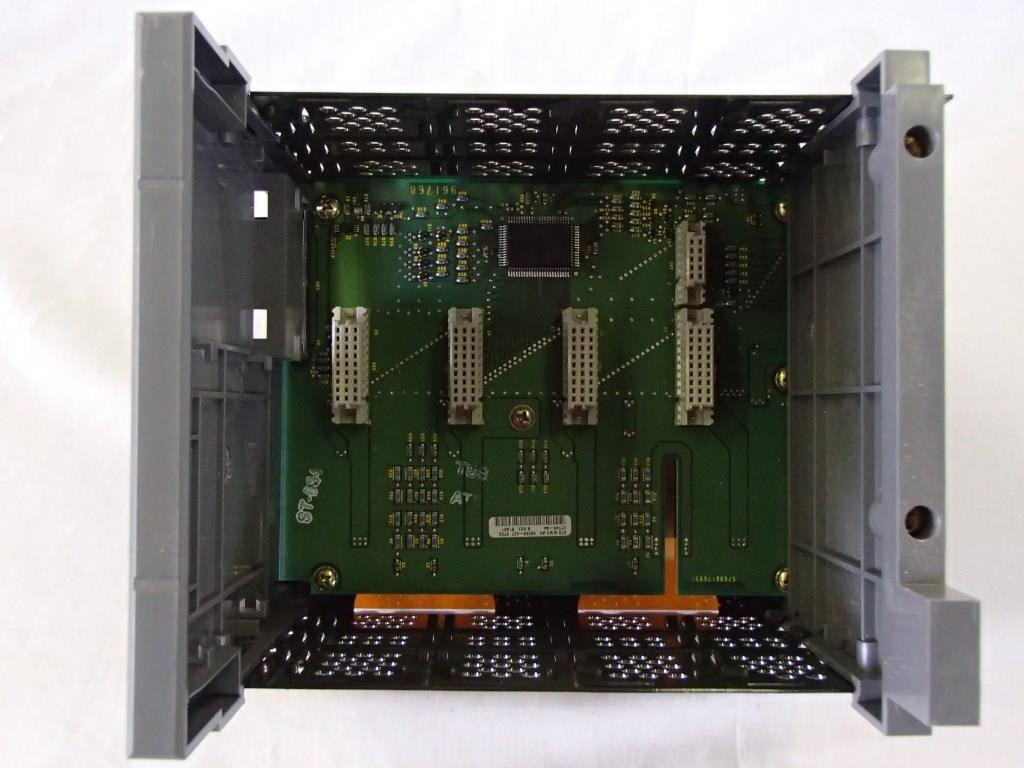 ALLEN-BRADLEY 1746-A4