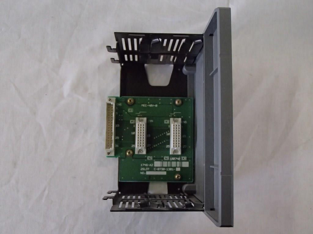 ALLEN-BRADLEY 1746-A2