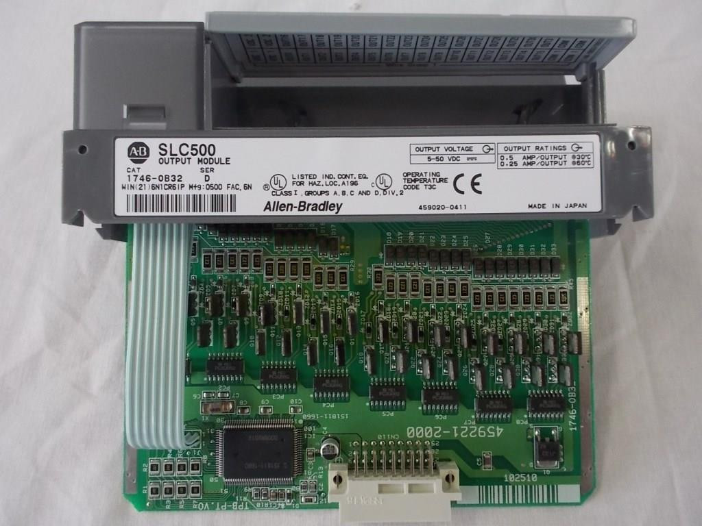ALLEN-BRADLEY 1746-OB32