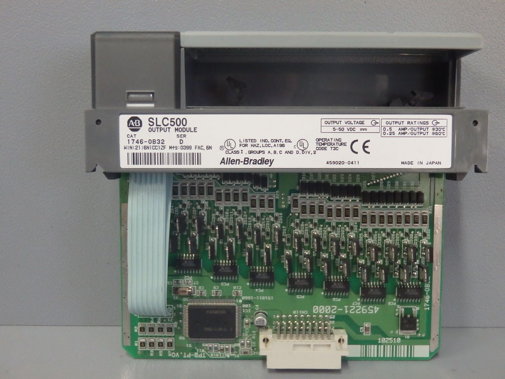 ALLEN-BRADLEY 1746-OB32