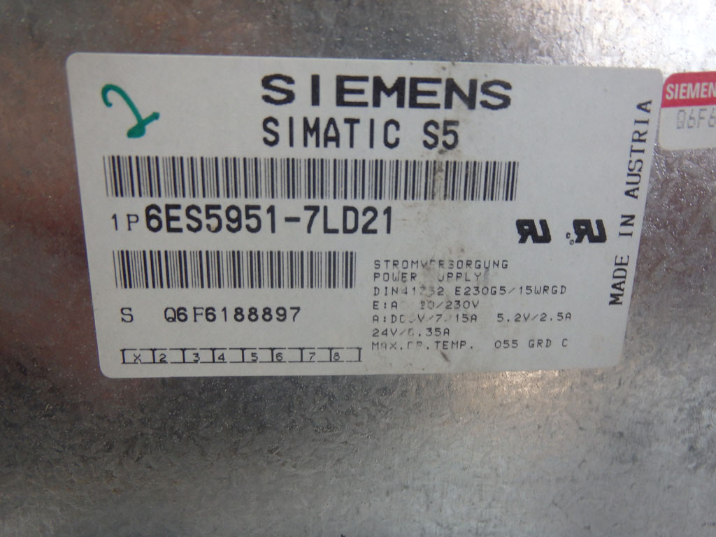 SIEMENS 6ES5951-7LD21