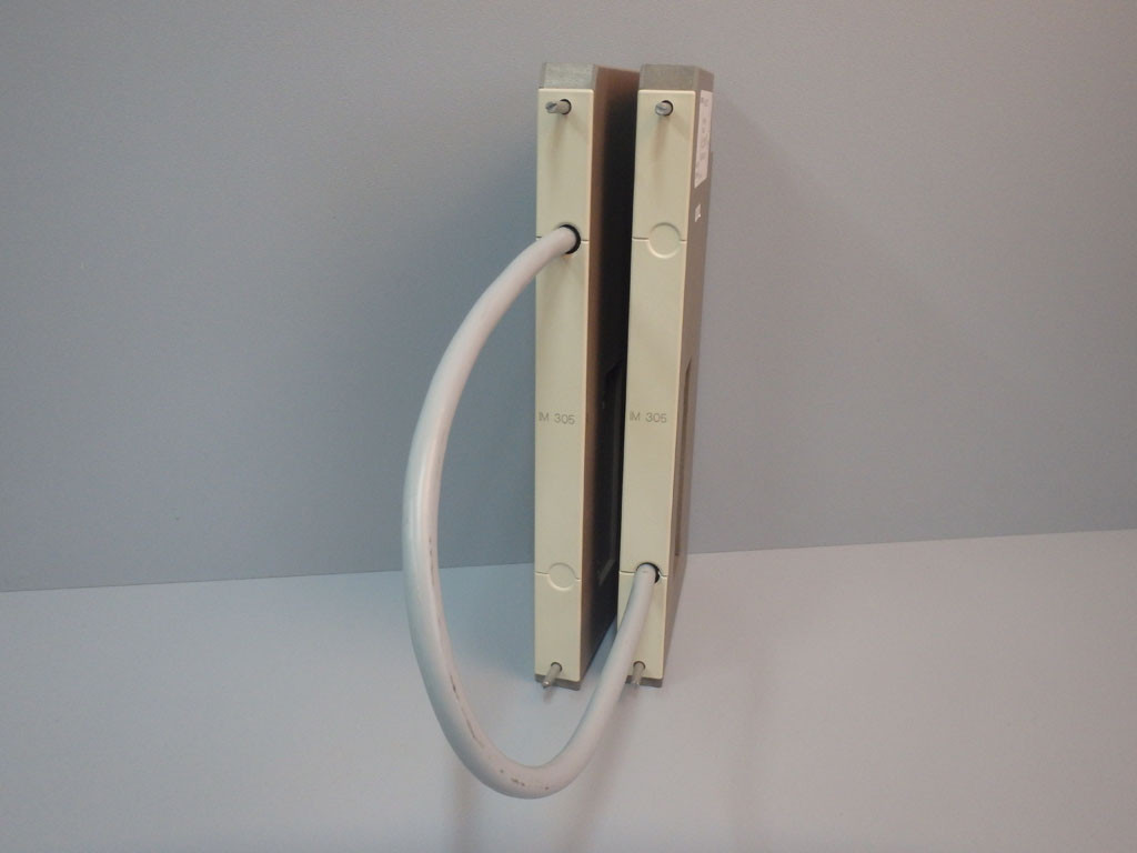 SIEMENS 6ES5305-7LA11