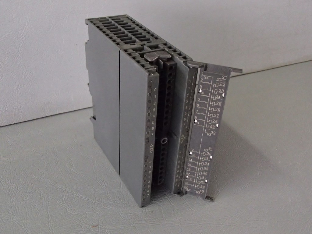 SIEMENS 6ES7323-1BL00-0AA0