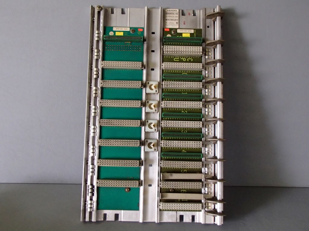 SIEMENS 6ES5700-2LA12