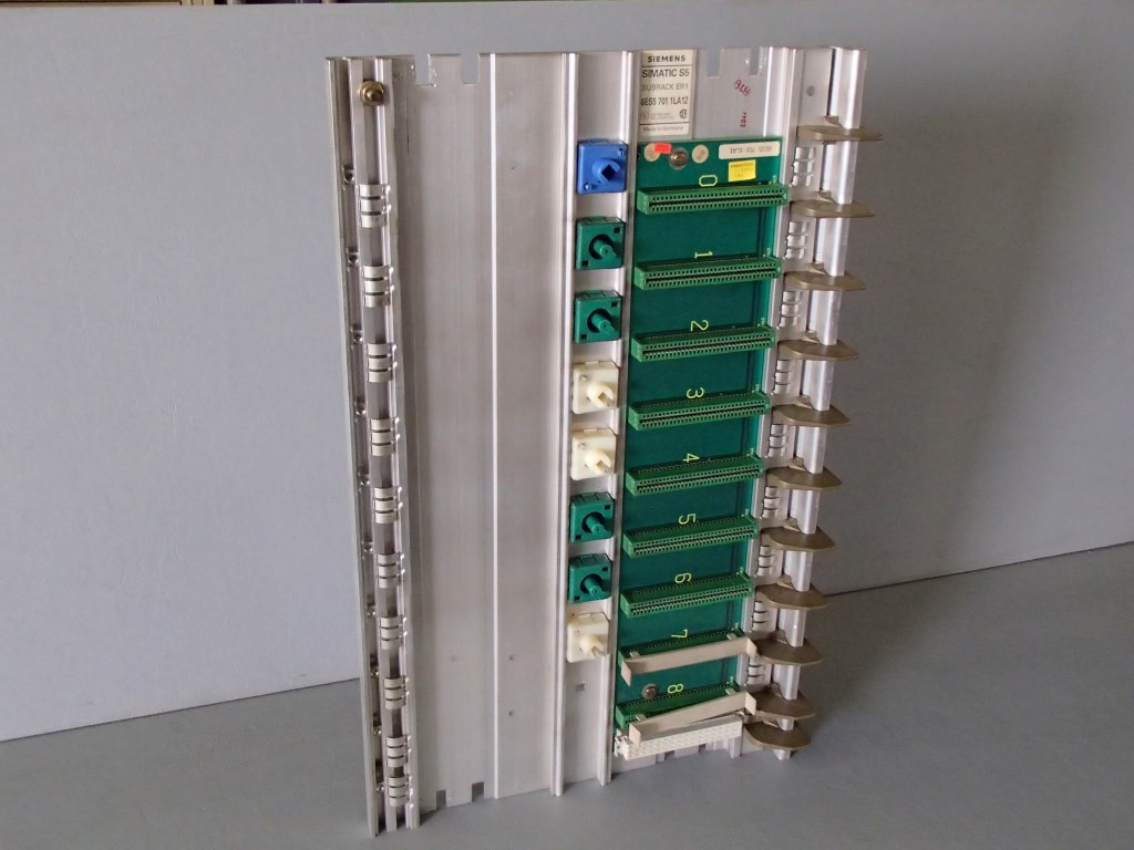 SIEMENS 6ES5701-1LA12JYF