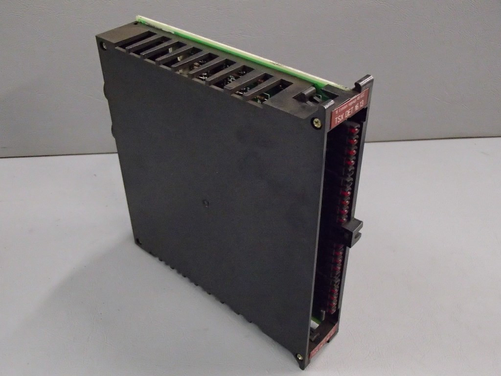 TÉLÉMÉCANIQUE  TSXDET1613