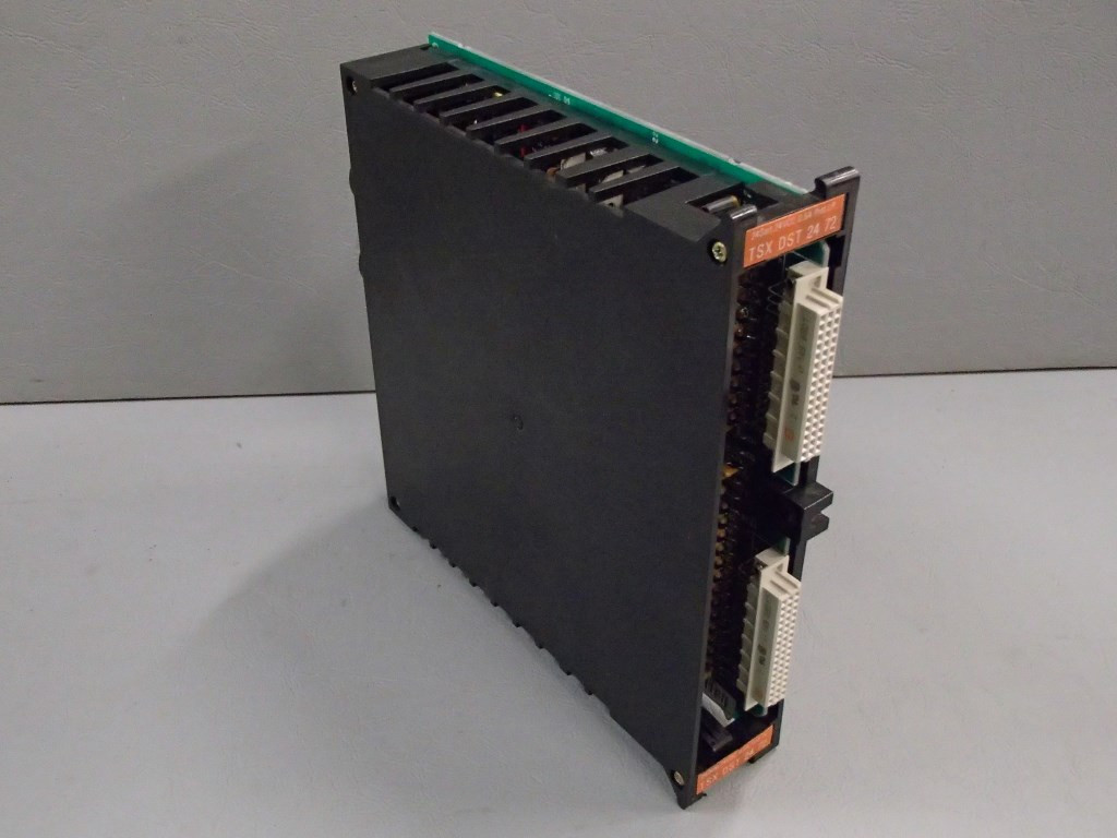 TÉLÉMÉCANIQUE  TSXDST2472